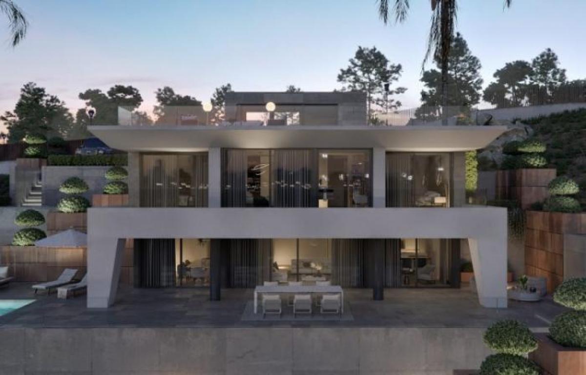 Picture of Apartment For Sale in La Duquesa, Malaga, Spain