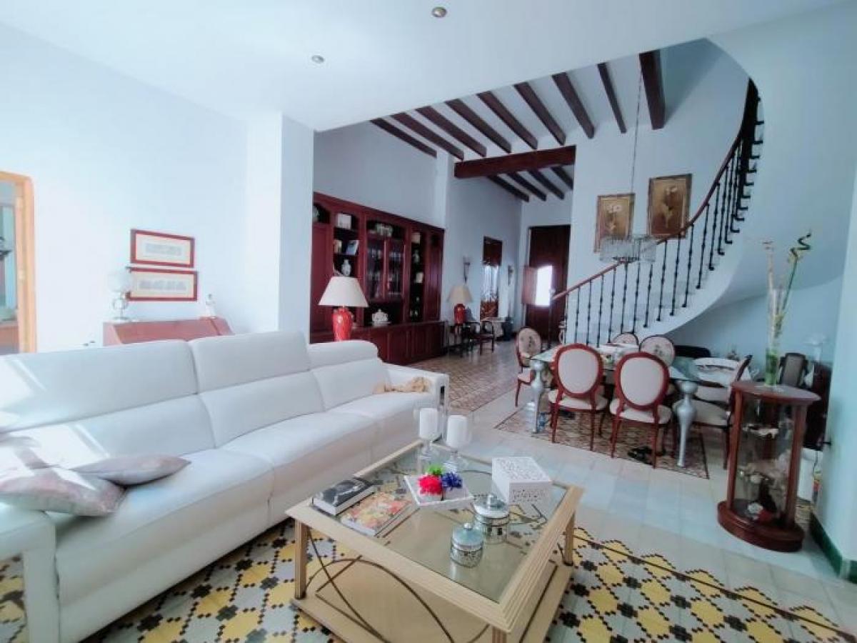 Picture of Villa For Sale in Oliva, Valencia, Spain
