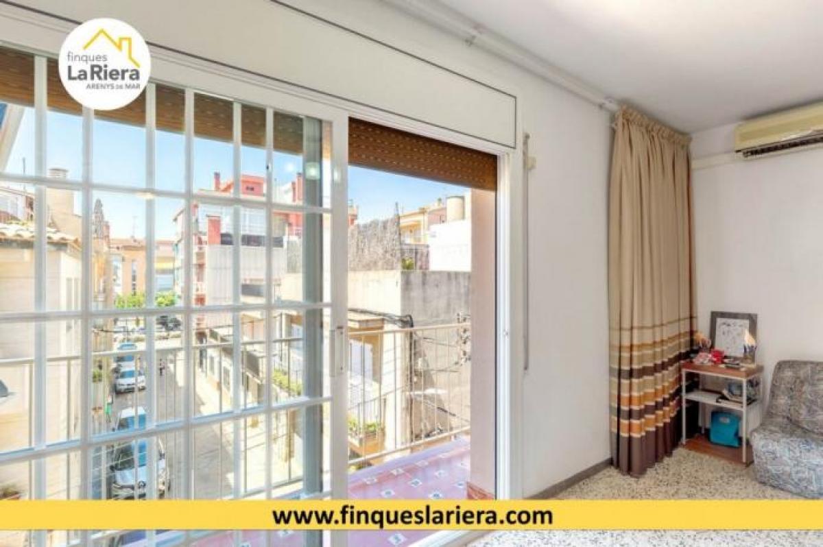 Picture of Apartment For Sale in Canet De Mar, Barcelona, Spain
