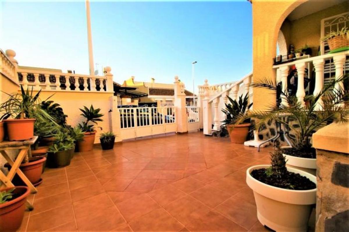 Picture of Apartment For Sale in Gran Alacant, Alicante, Spain