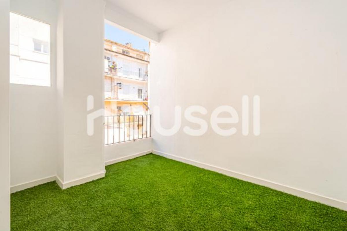 Picture of Apartment For Sale in Alcoy, Alicante, Spain