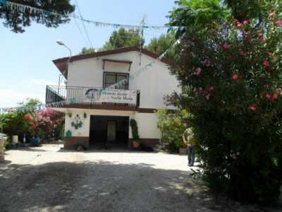 Villa For Sale in Crevillente, Spain