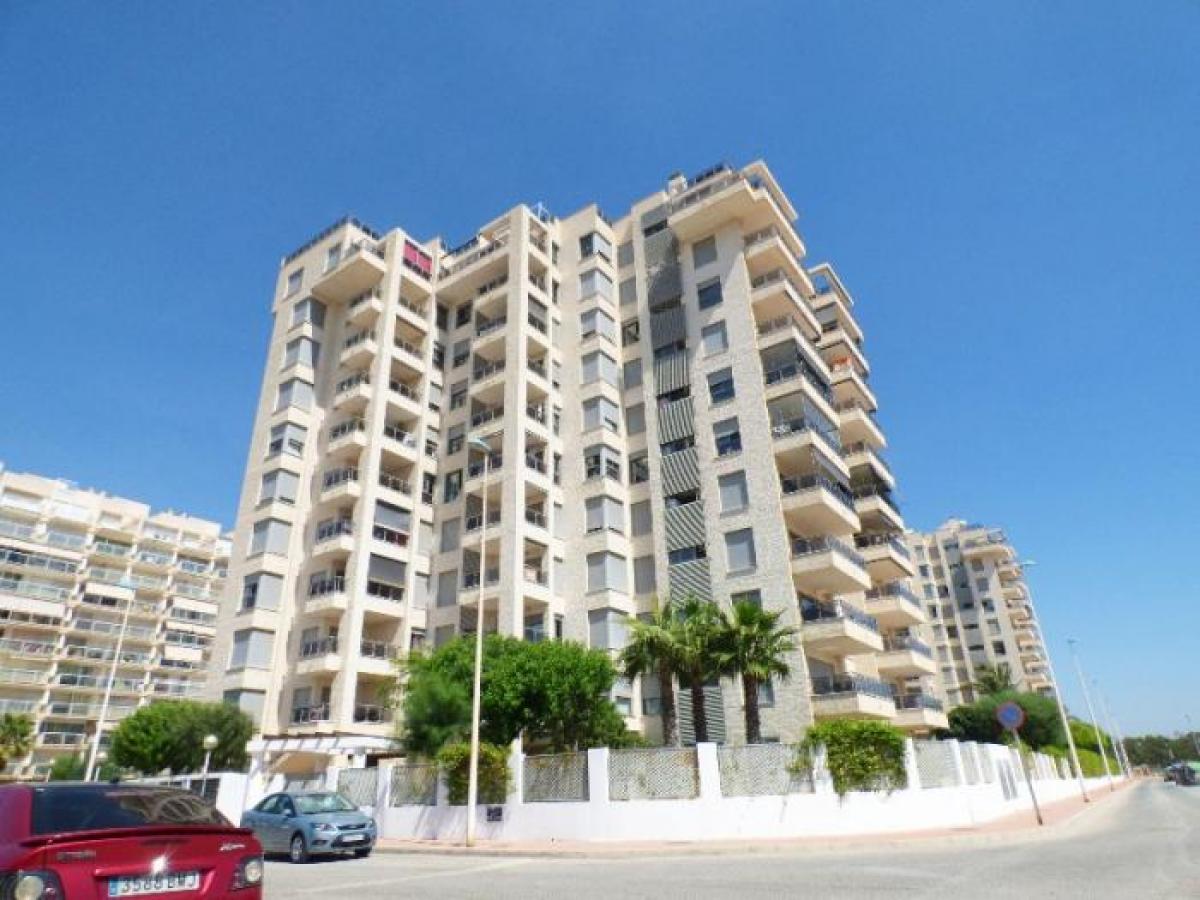 Picture of Apartment For Sale in Guardamar, Alicante, Spain