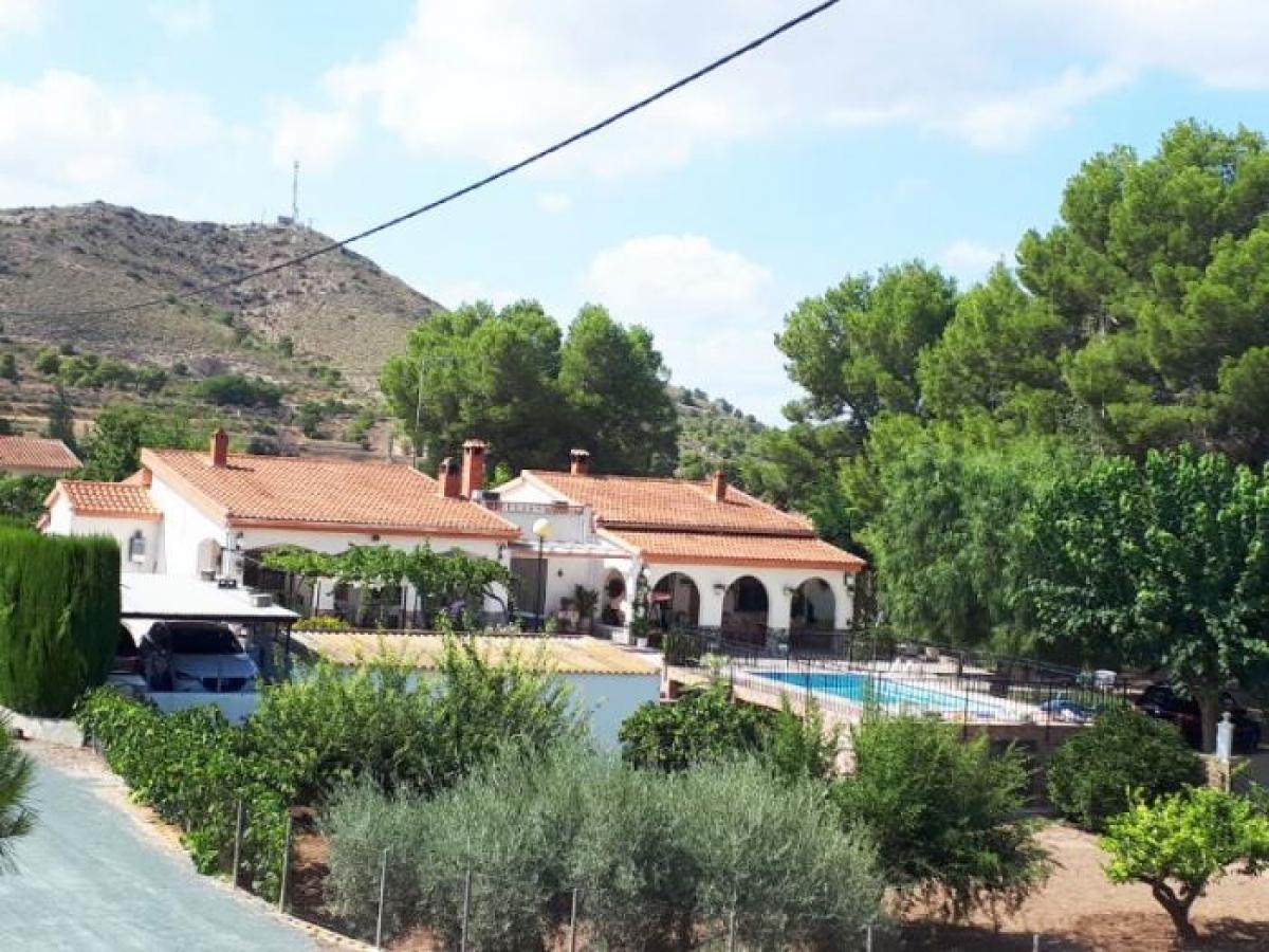 Picture of Villa For Sale in Hondon De Las Nieves, Alicante, Spain