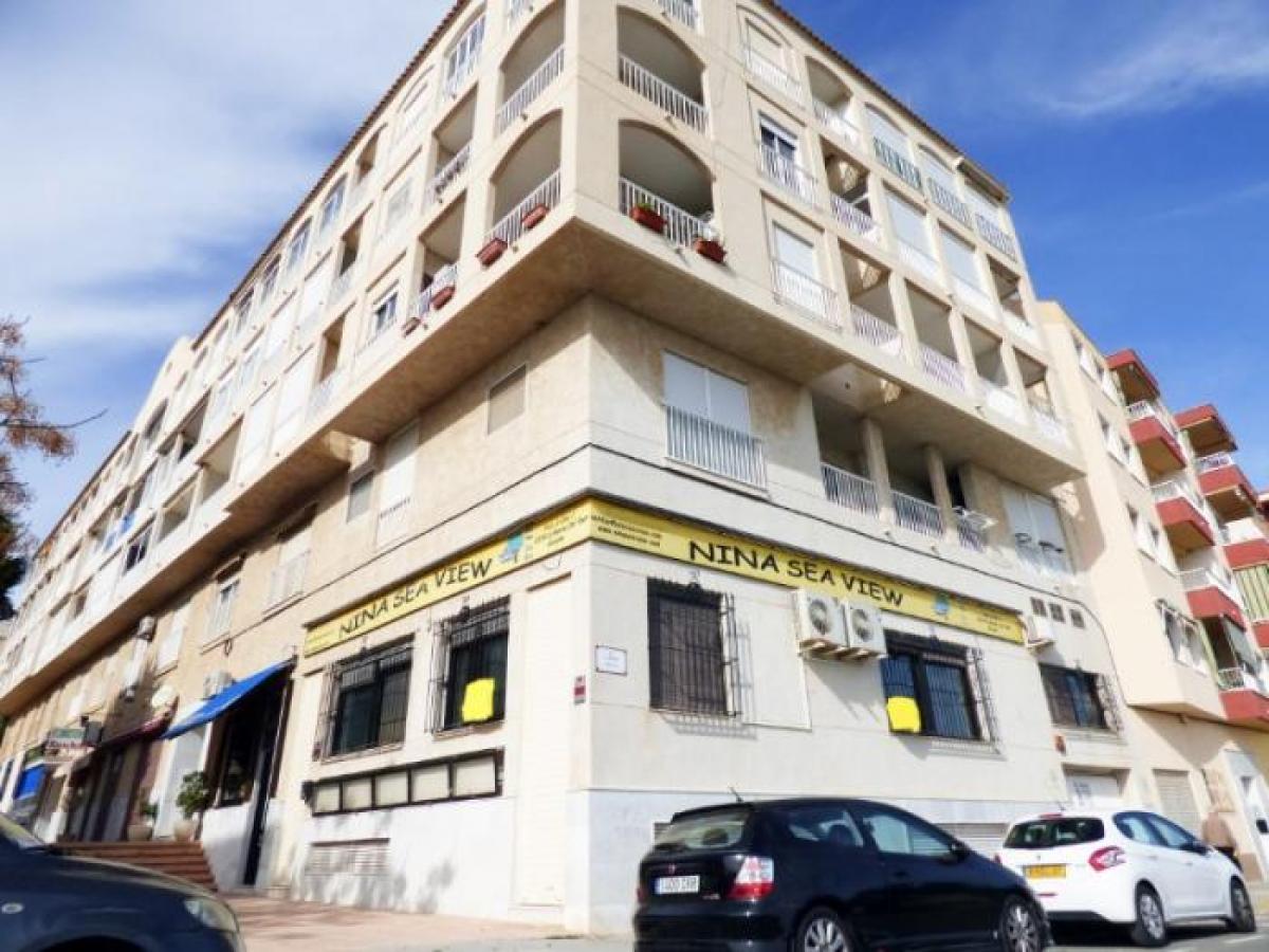 Picture of Retail For Sale in La Marina, Alicante, Spain