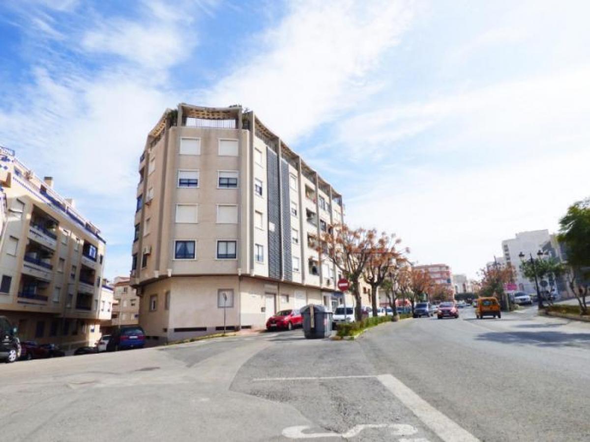 Picture of Apartment For Sale in Guardamar, Alicante, Spain