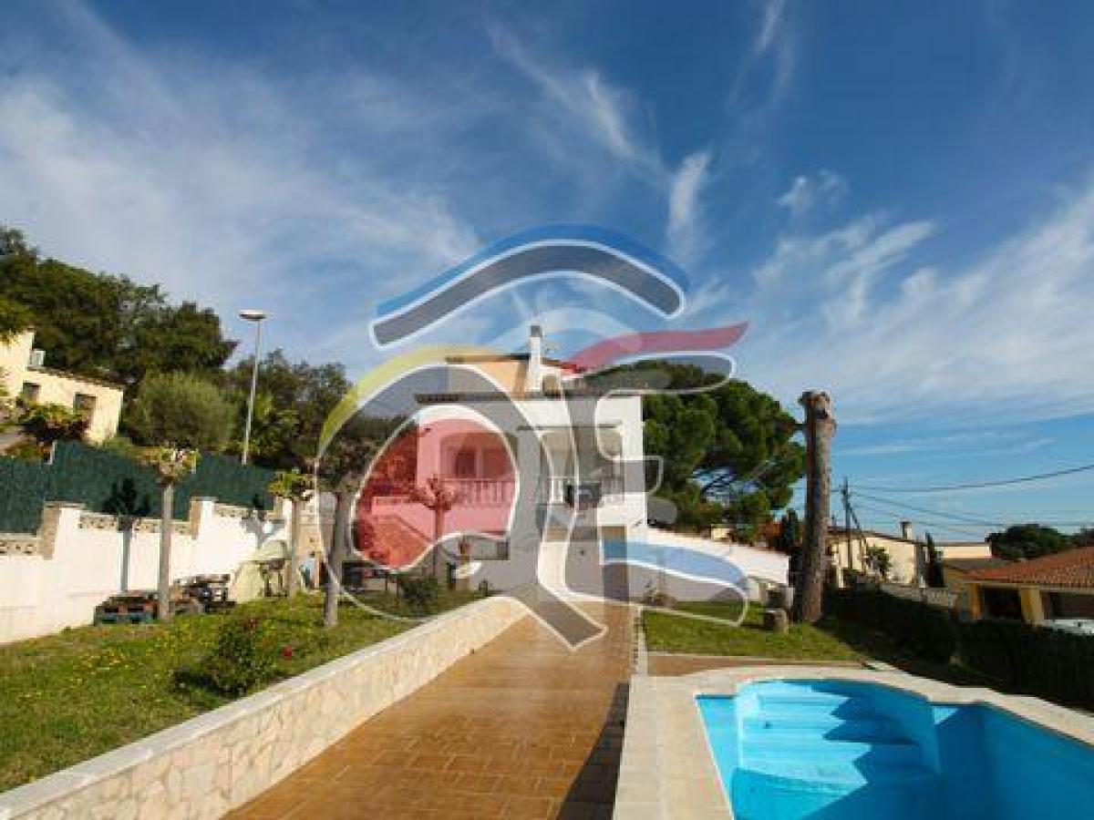 Picture of Villa For Sale in Calonge, Girona, Spain