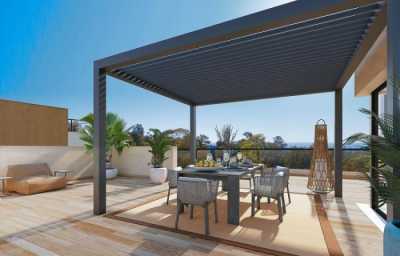 Apartment For Sale in Nueva Andalucia, Spain