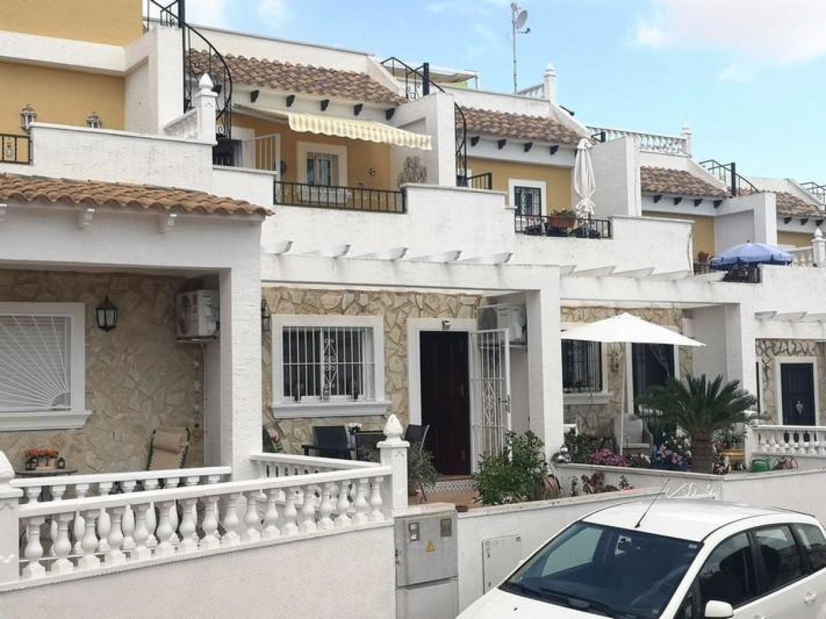 Picture of Home For Sale in Algorfa, Alicante, Spain