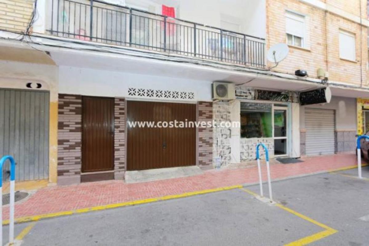 Picture of Retail For Sale in Torrevieja, Alicante, Spain