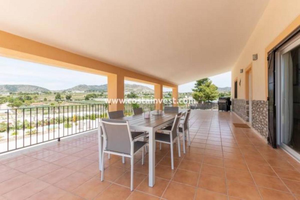 Picture of Villa For Sale in La Romana, Alicante, Spain