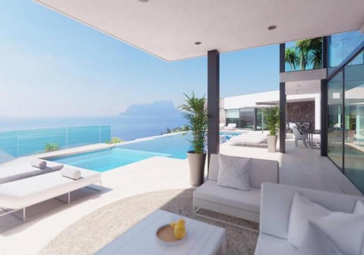 Picture of Villa For Sale in Teulada, Valencia, Spain