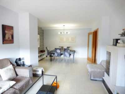 Apartment For Sale in Manresa, Spain