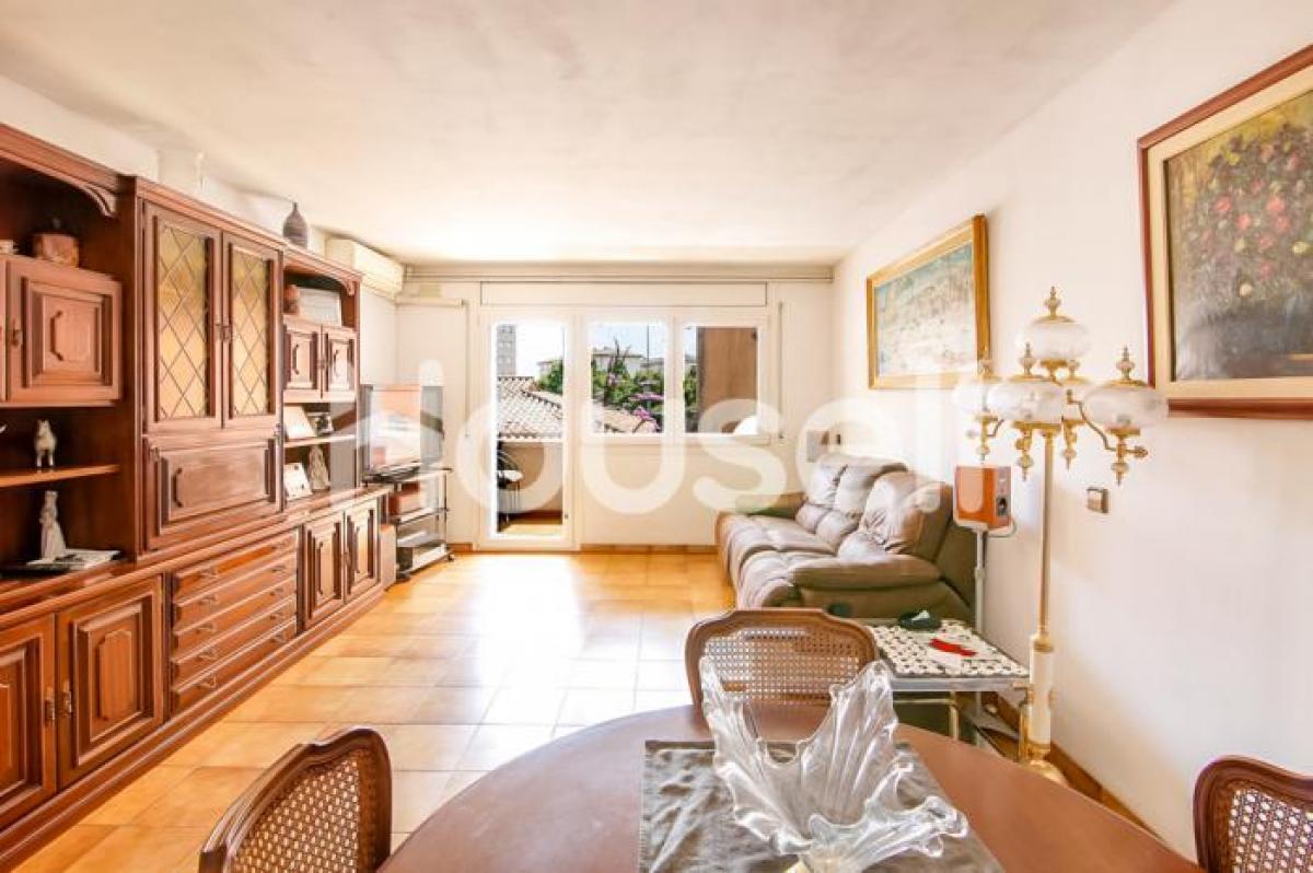 Picture of Apartment For Sale in Girona, Girona, Spain