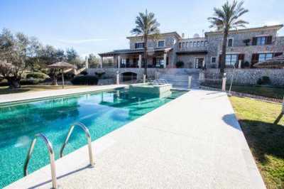 Villa For Sale in Ariany, Spain