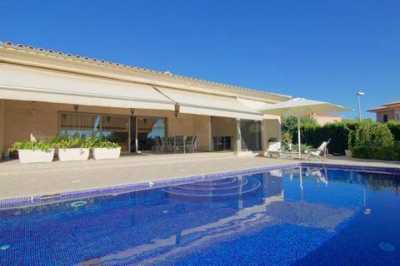 Villa For Sale in Sa Cabaneta, Spain