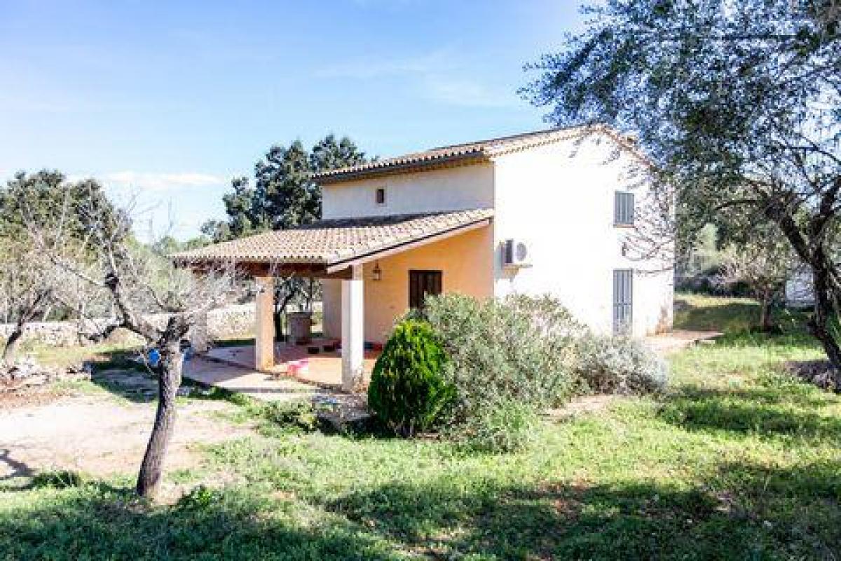 Picture of Villa For Sale in Costitx, Mallorca, Spain