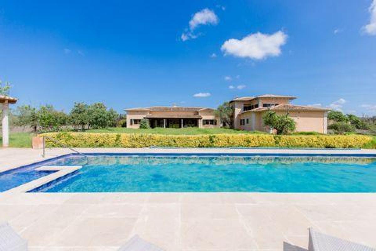 Picture of Villa For Sale in Llucmajor, Mallorca, Spain