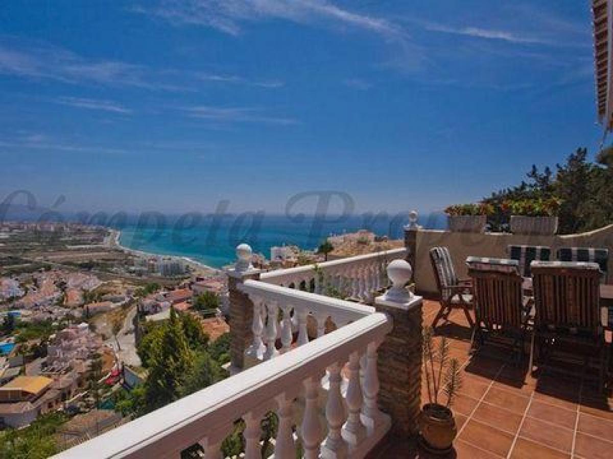 Picture of Villa For Sale in Nerja, Malaga, Spain