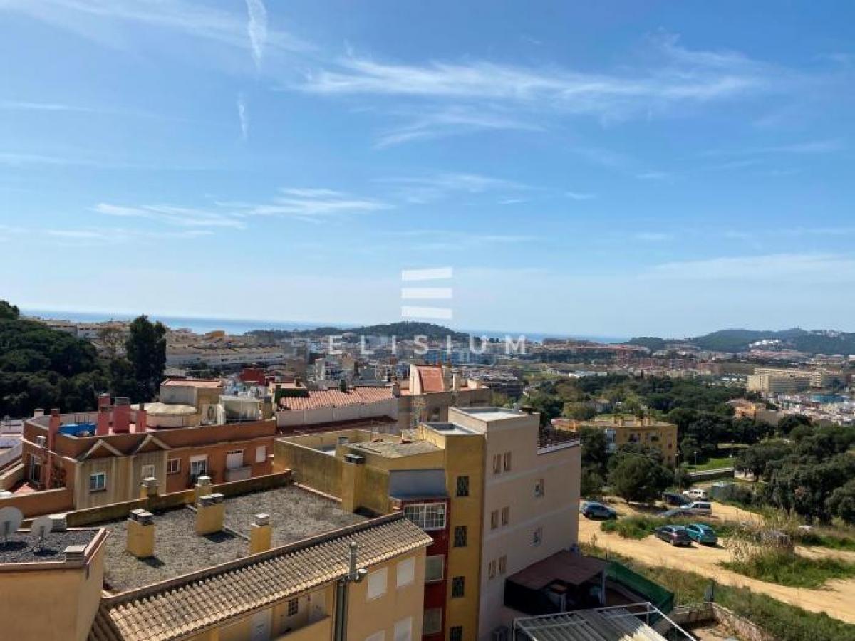 Picture of Apartment For Sale in Lloret De Mar, Girona, Spain