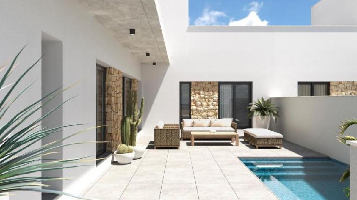 Picture of Villa For Sale in Daya Vieja, Alicante, Spain