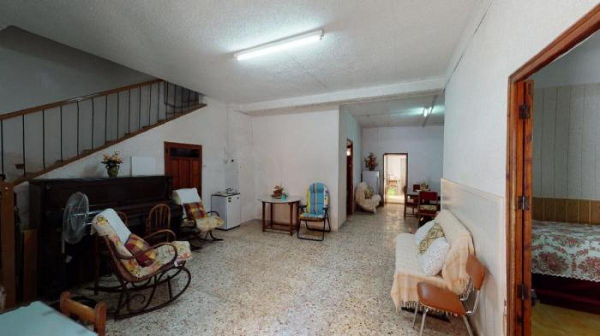 Picture of Home For Sale in Albatera, Alicante, Spain