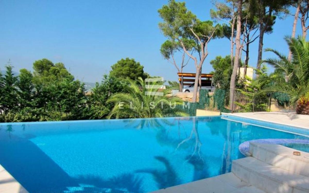 Picture of Apartment For Sale in Calonge, Girona, Spain