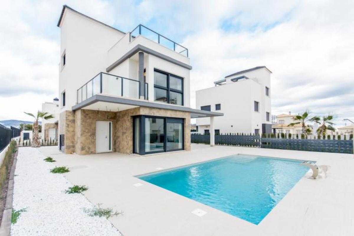 Picture of Villa For Sale in Castalla, Alicante, Spain