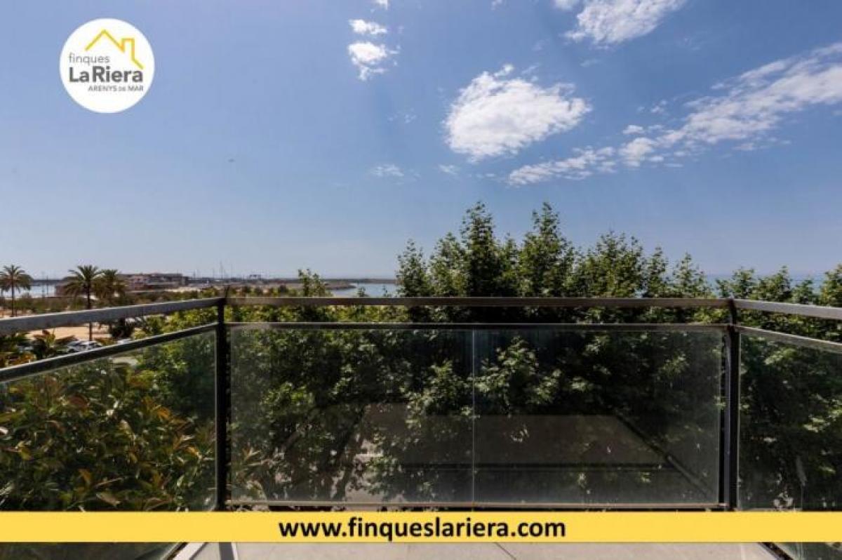 Picture of Apartment For Sale in Arenys De Mar, Barcelona, Spain