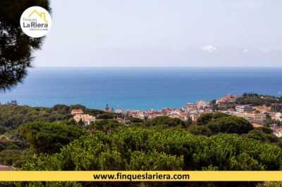 Residential Land For Sale in Arenys De Mar, Spain