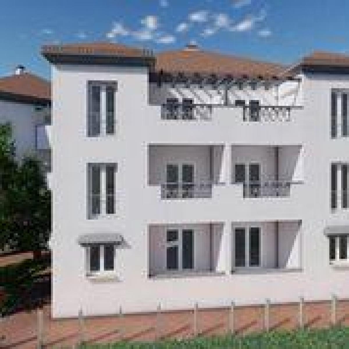 Picture of Apartment For Sale in Manilva, Malaga, Spain