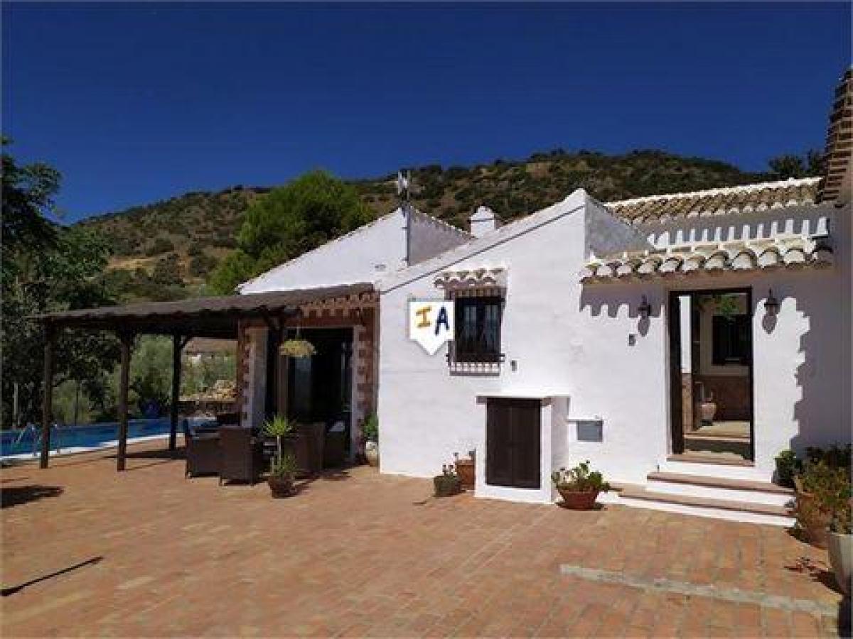Picture of Villa For Sale in Iznajar, Cordoba, Spain