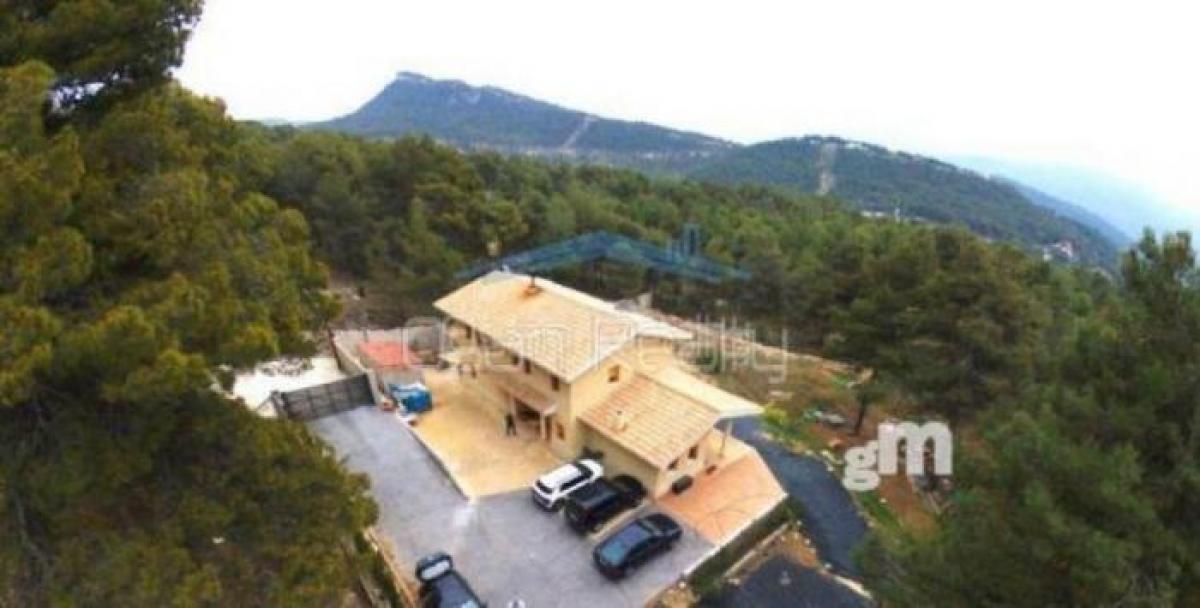 Picture of Home For Sale in Alcoy, Alicante, Spain