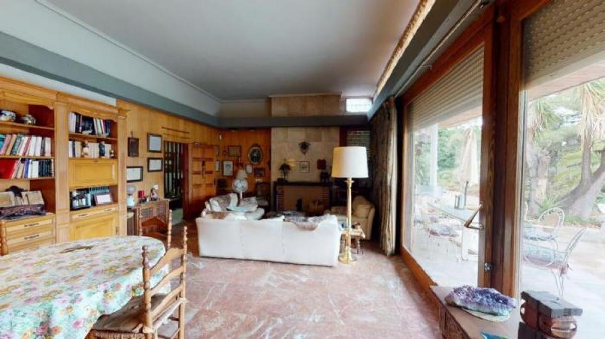 Picture of Villa For Sale in Novelda, Alicante, Spain