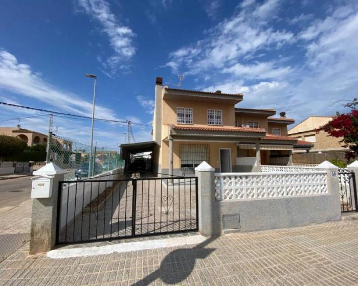 Picture of Home For Sale in Los Alcazares, Alicante, Spain