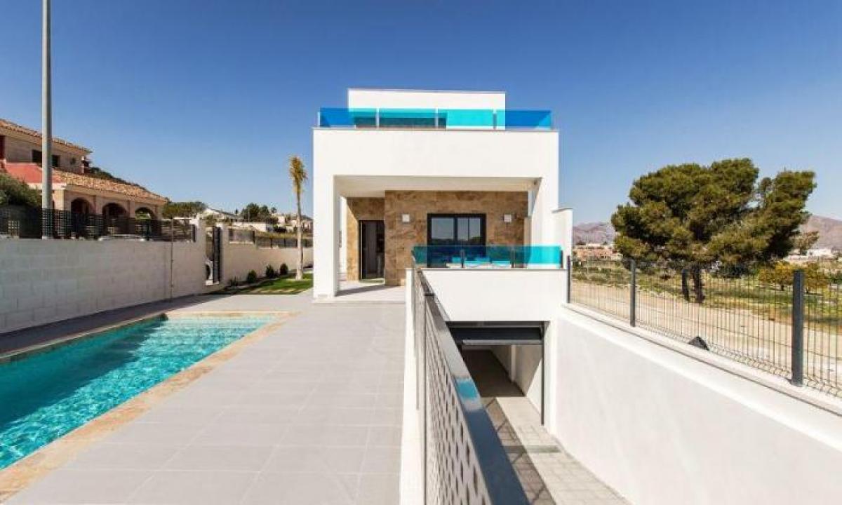 Picture of Villa For Sale in Bigastro, Alicante, Spain
