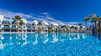 Bungalow For Sale in Guardamar Del Segura, Spain