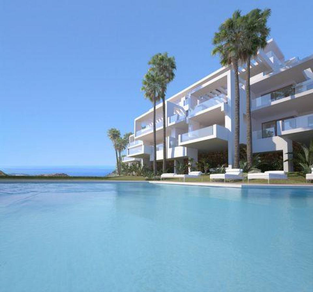 Picture of Condo For Sale in Ojen, Malaga, Spain