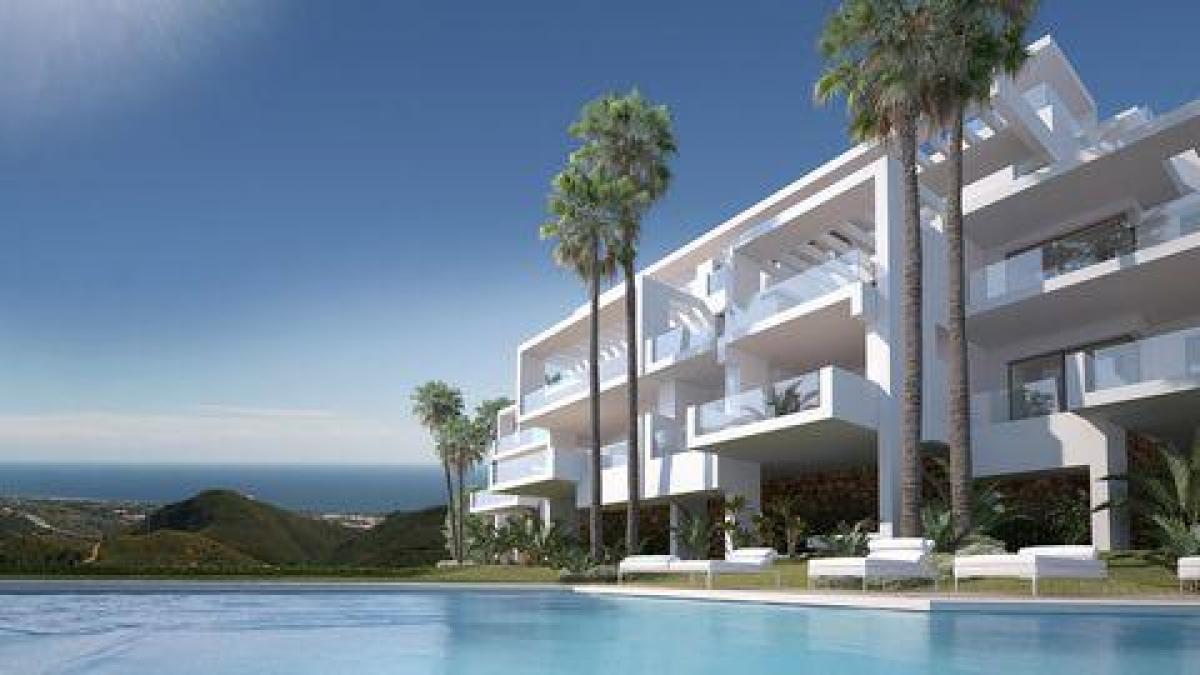Picture of Condo For Sale in Ojen, Malaga, Spain