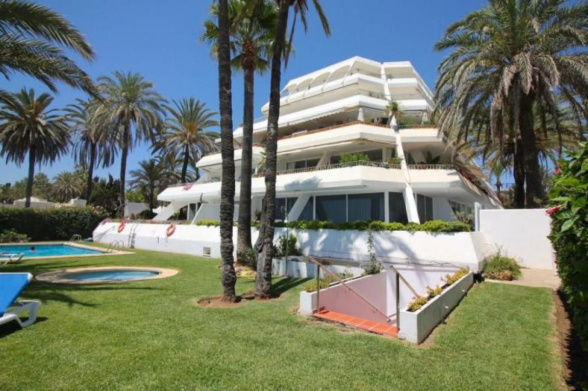 Picture of Apartment For Sale in The Golden Mile, Malaga, Spain