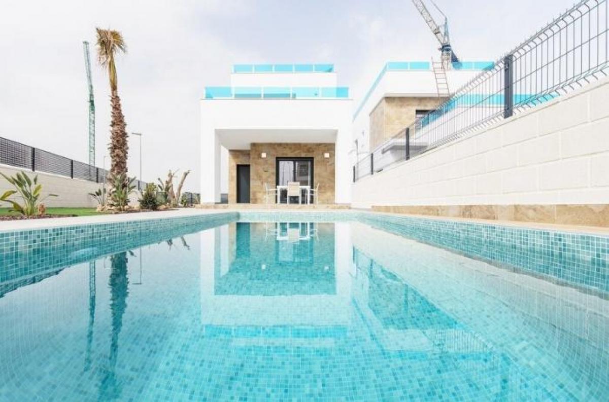 Picture of Home For Sale in Benijofar, Alicante, Spain