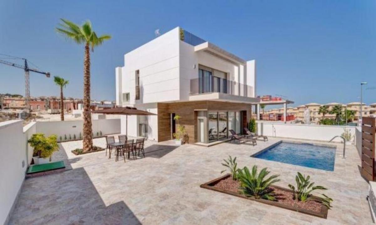Picture of Home For Sale in San Miguel De Salinas, Alicante, Spain