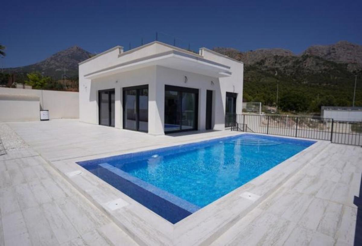 Picture of Home For Sale in Polop, Alicante, Spain