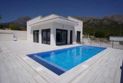 Home For Sale in Polop, Spain