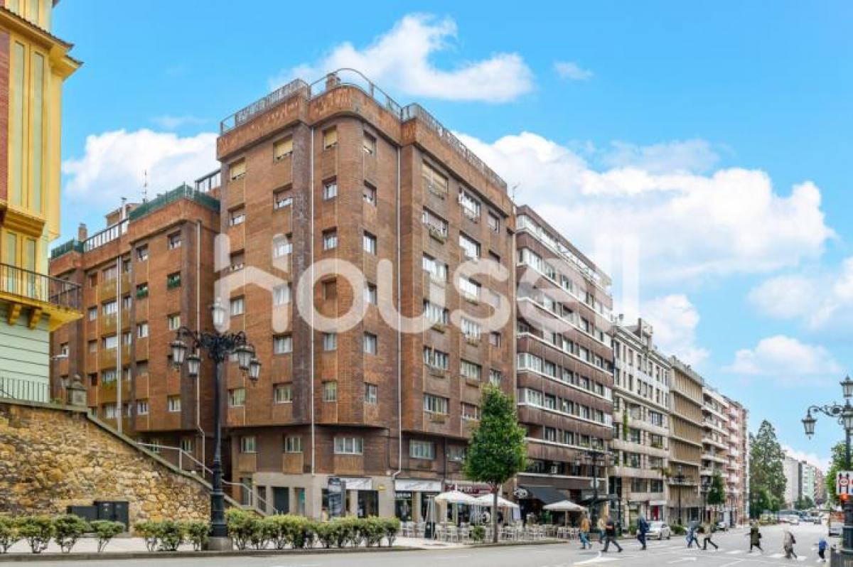 Picture of Apartment For Sale in Oviedo, Asturias, Spain