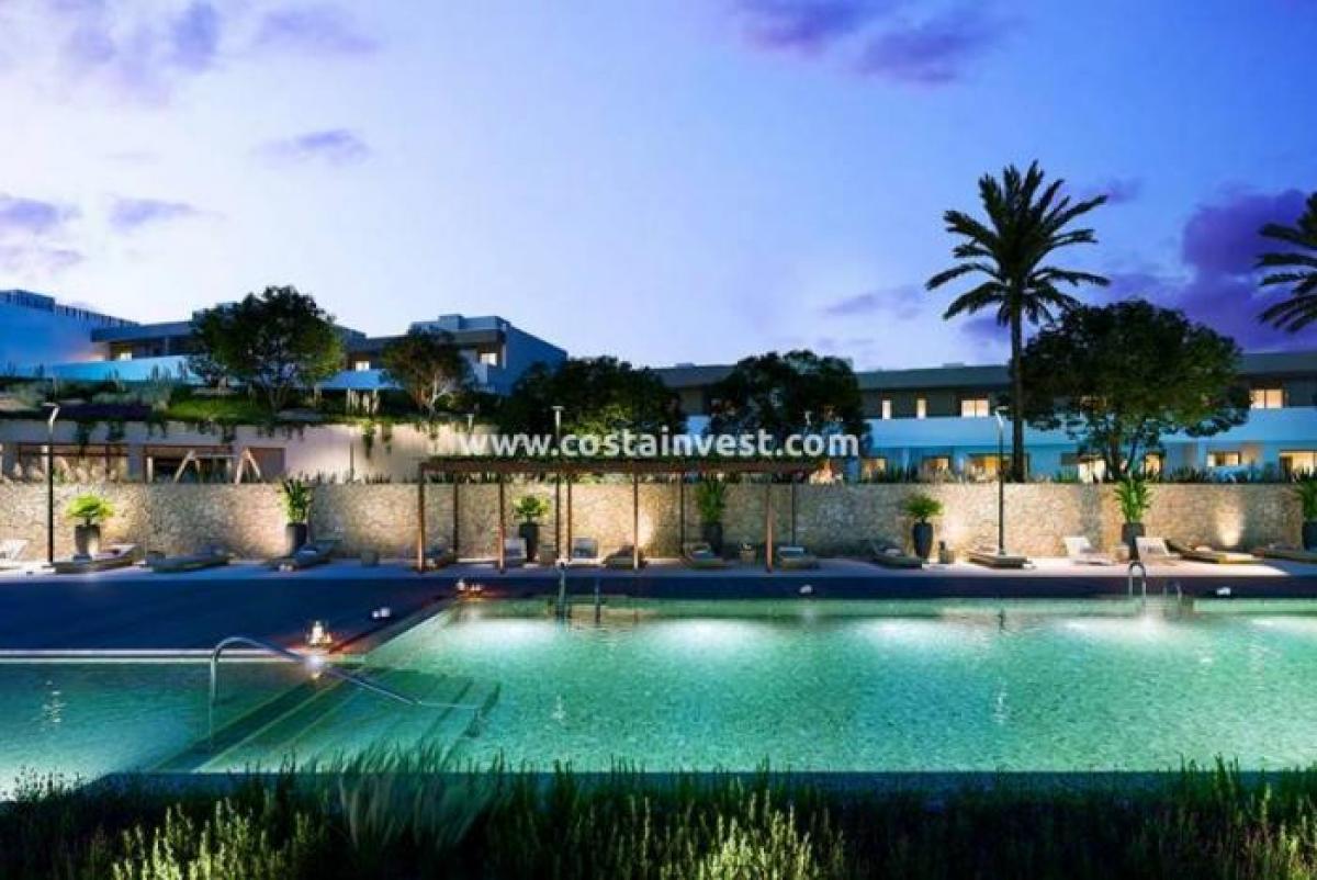 Picture of Villa For Sale in Alicante, Alicante, Spain