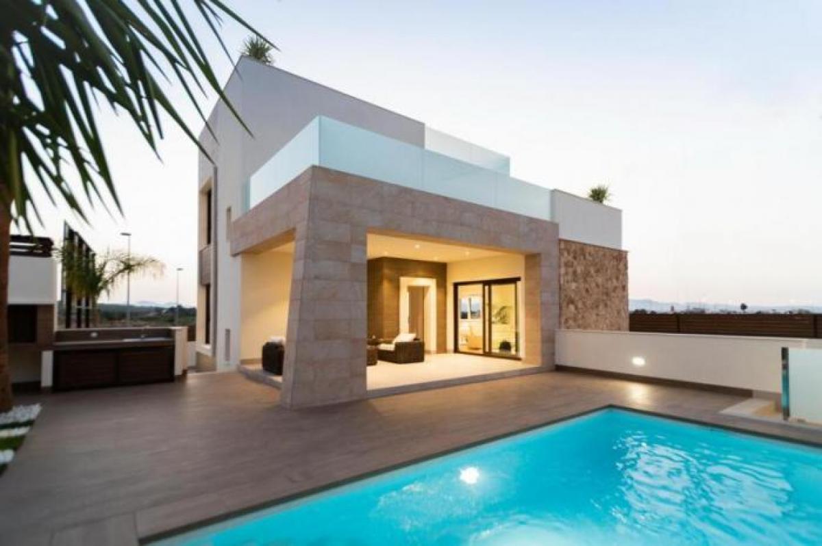 Picture of Home For Sale in Benijofar, Alicante, Spain
