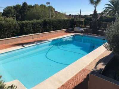 Villa For Sale in Mutxamel, Spain
