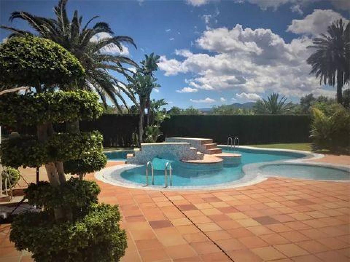 Picture of Villa For Sale in Oliva, Valencia, Spain