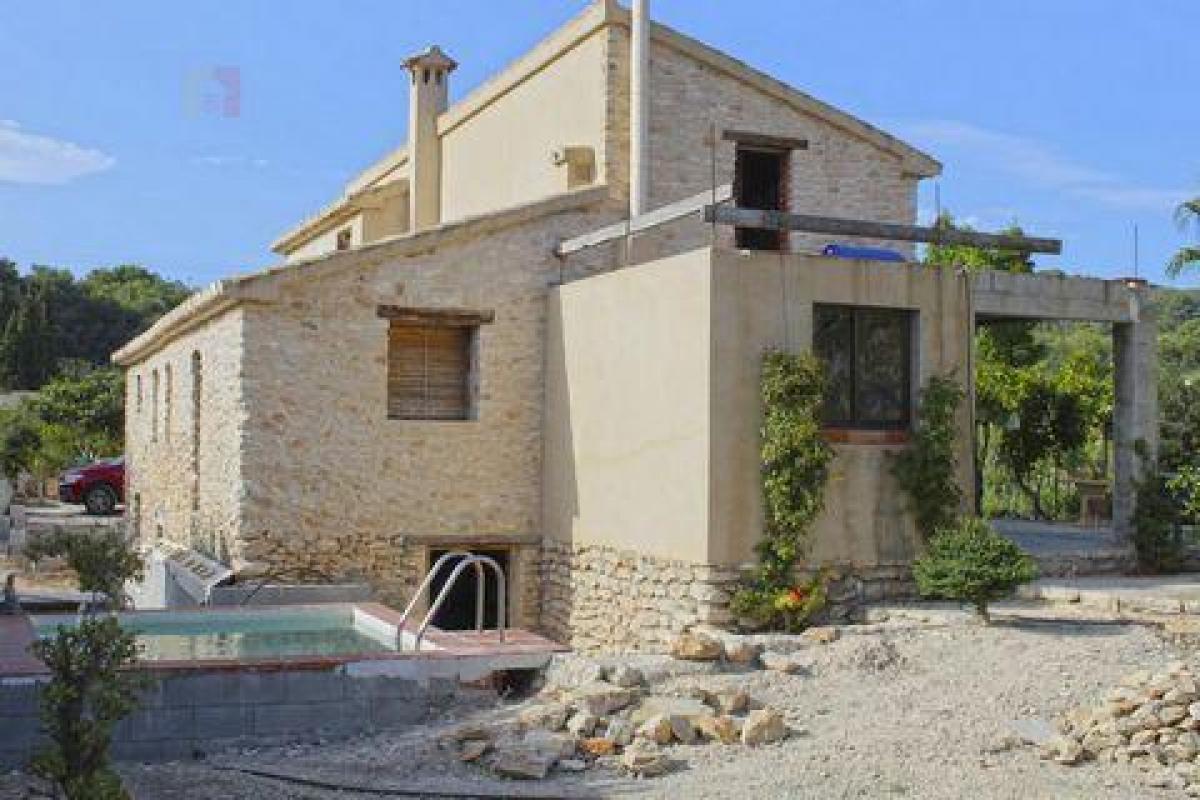 Picture of Villa For Sale in Teulada, Valencia, Spain